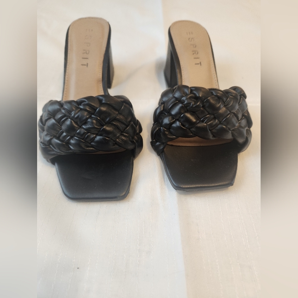 Esprit Sandals - Picture 2 of 11
